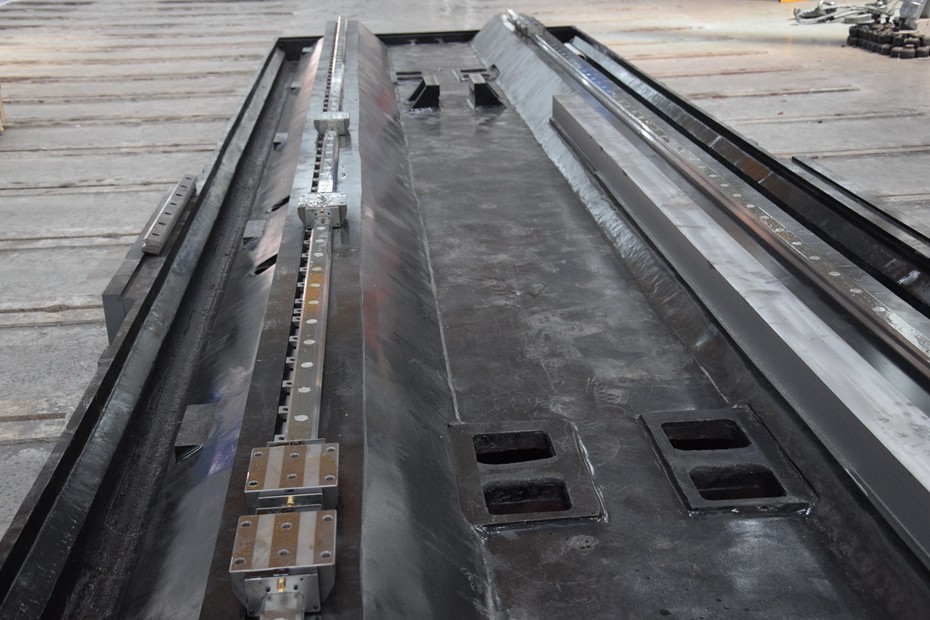 數(shù)控龍門銑床線規(guī)的優(yōu)缺點(diǎn)及更換線軌一般要多少錢.jpg 數(shù)控龍門銑床線規(guī)的優(yōu)缺點(diǎn)及更換線軌一般要多少錢.jpg